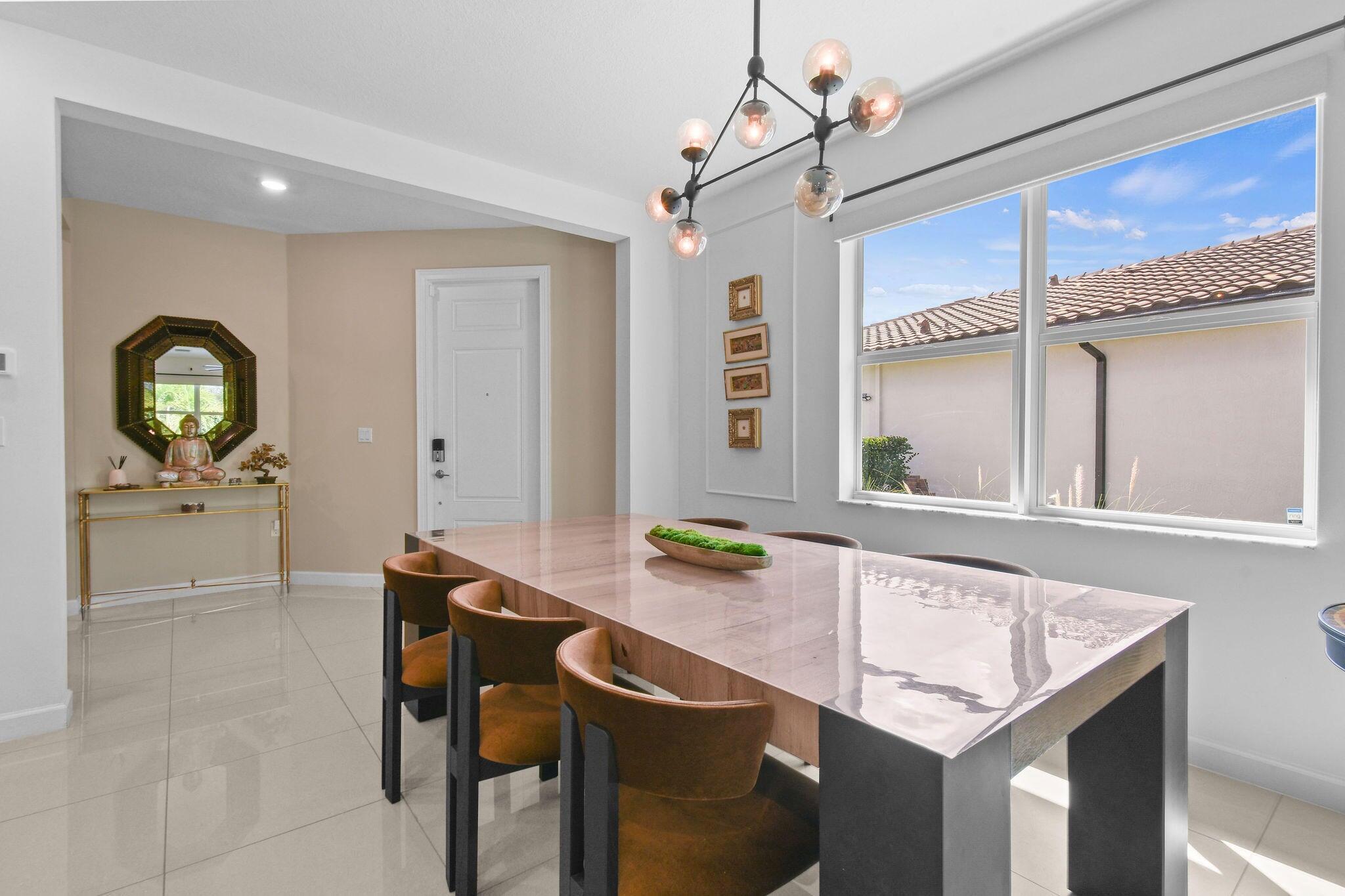 CRESTWOOD NORTH - Residential