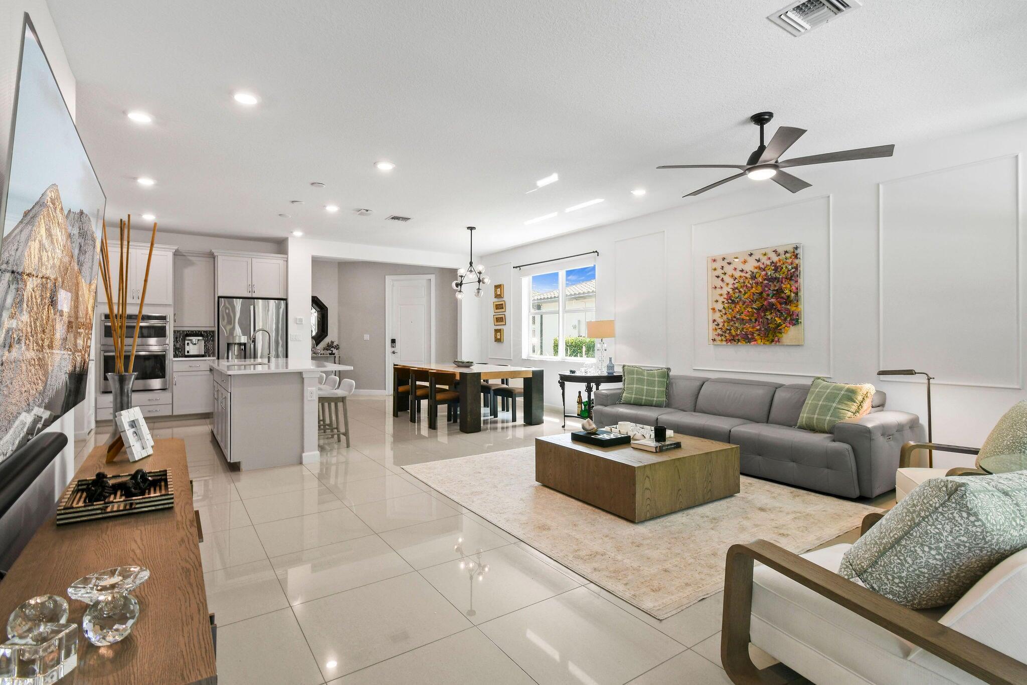 CRESTWOOD NORTH - Residential