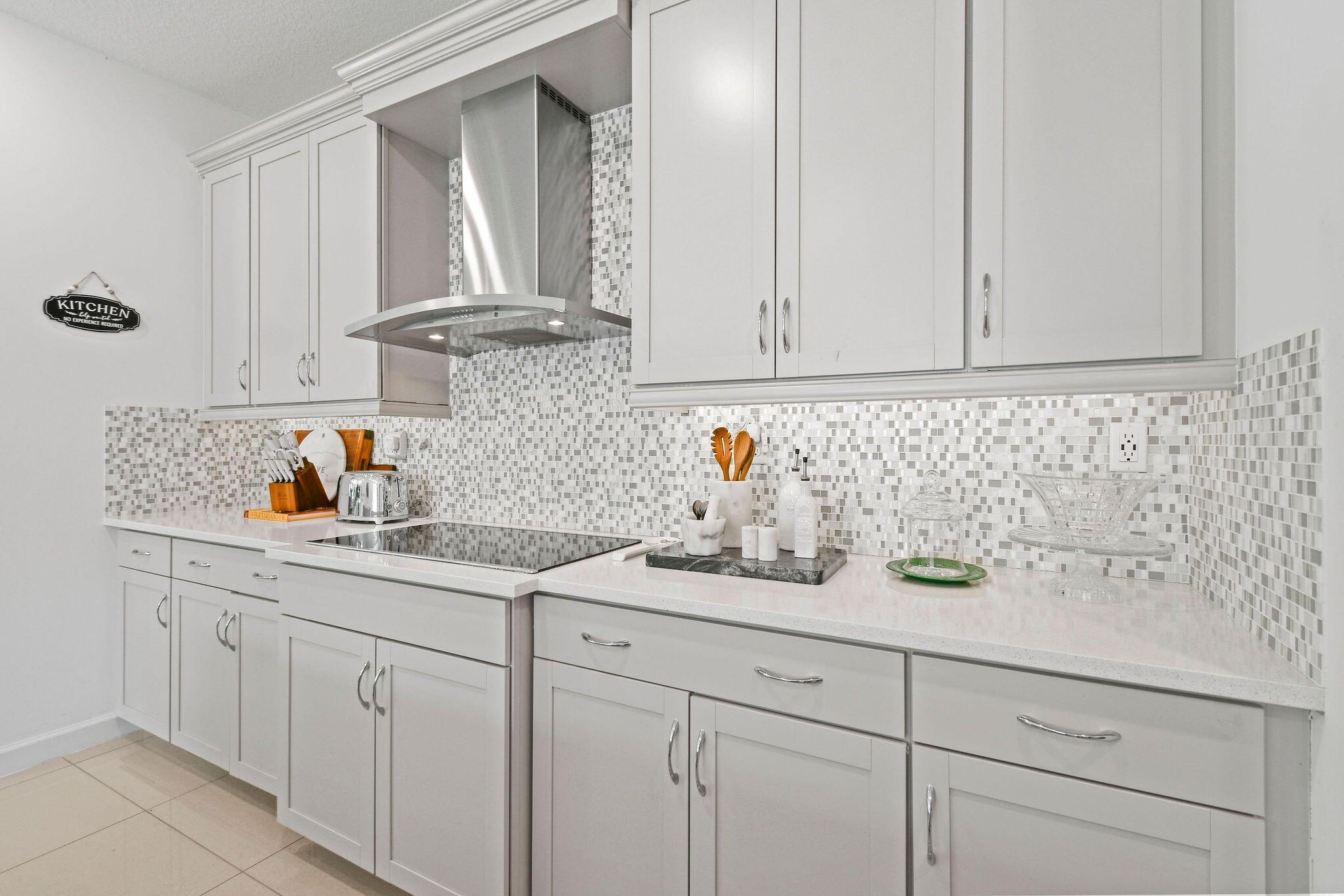 CRESTWOOD NORTH - Residential