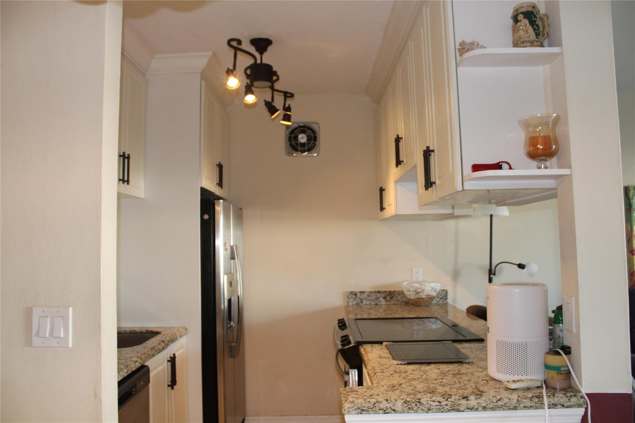 Rolen Lake Gardens - Residential