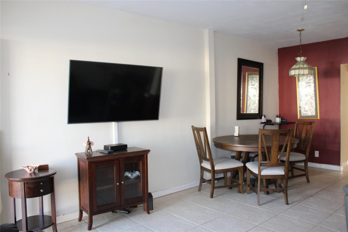 Rolen Lake Gardens - Residential