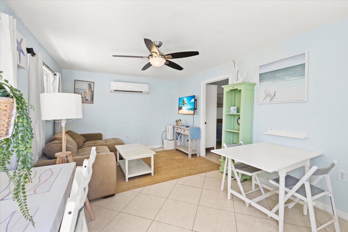 LAKE WORTH TOWN OF - Residential