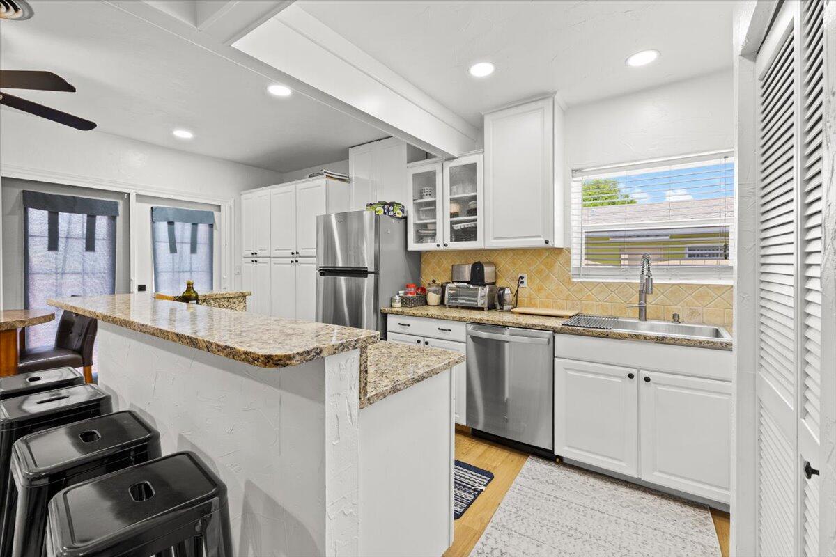 LAKE WORTH TOWN OF - Residential