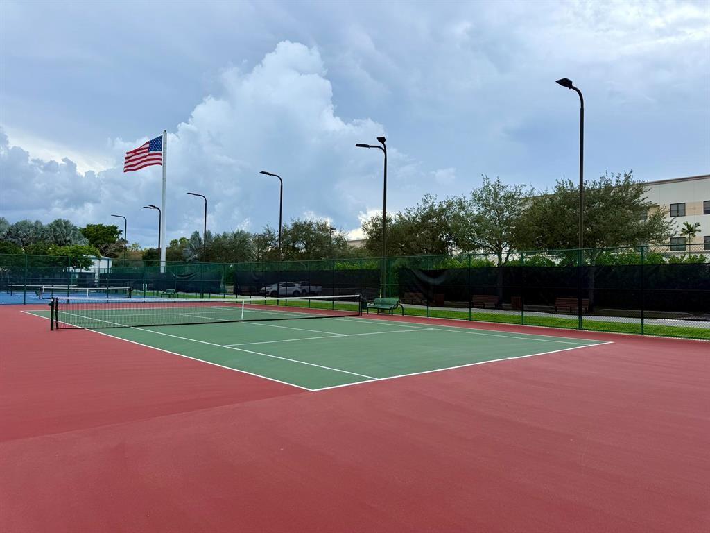 Coral Gate - Residential