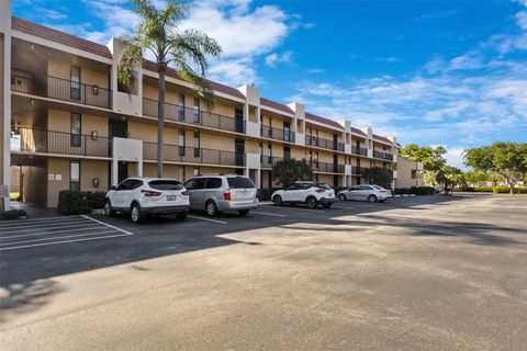 5717 Coral Lake Dr 205 Pompano Beach FL 33063