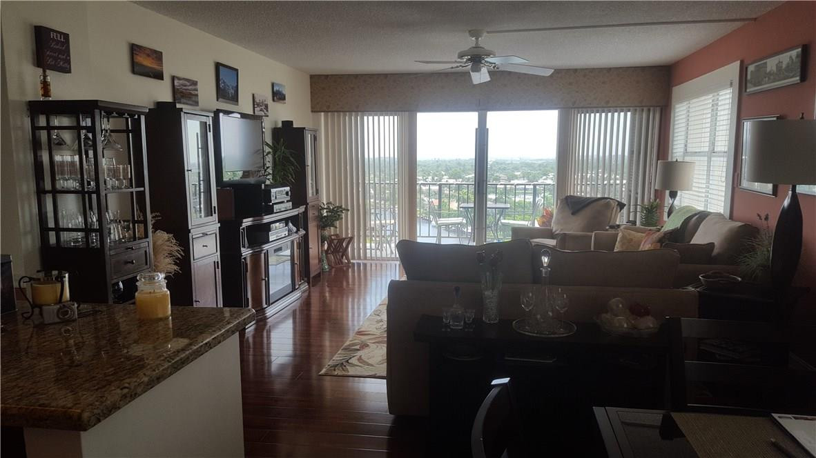 WATERFORD POINT - Residential