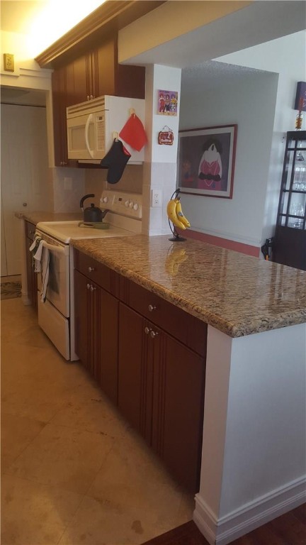 WATERFORD POINT - Residential