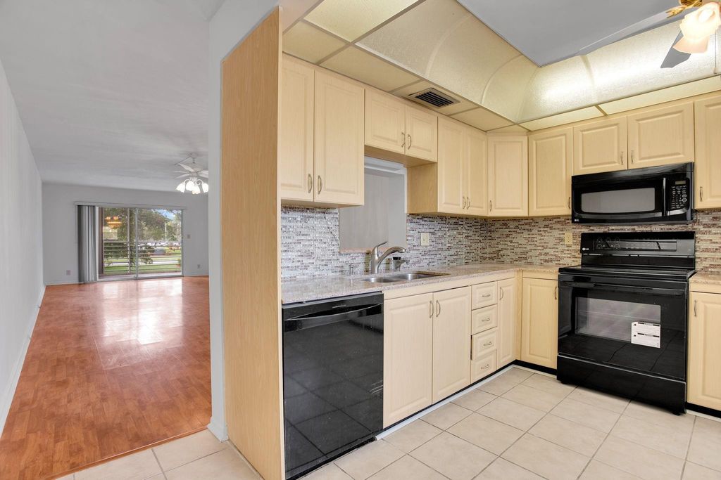 Photo of 2006 Granada Drive #N2, Coconut Creek, FL 33066 (MLS # F10538311)