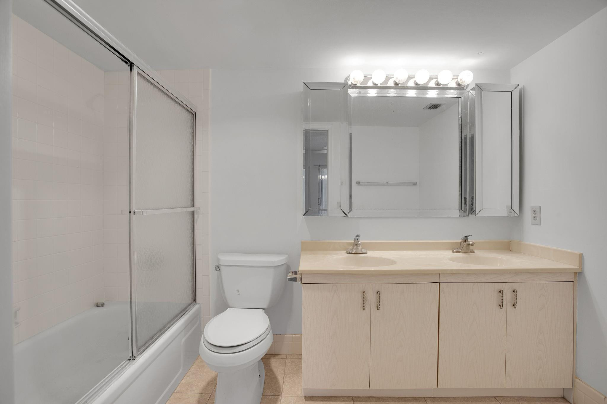 WYNMOOR - Residential