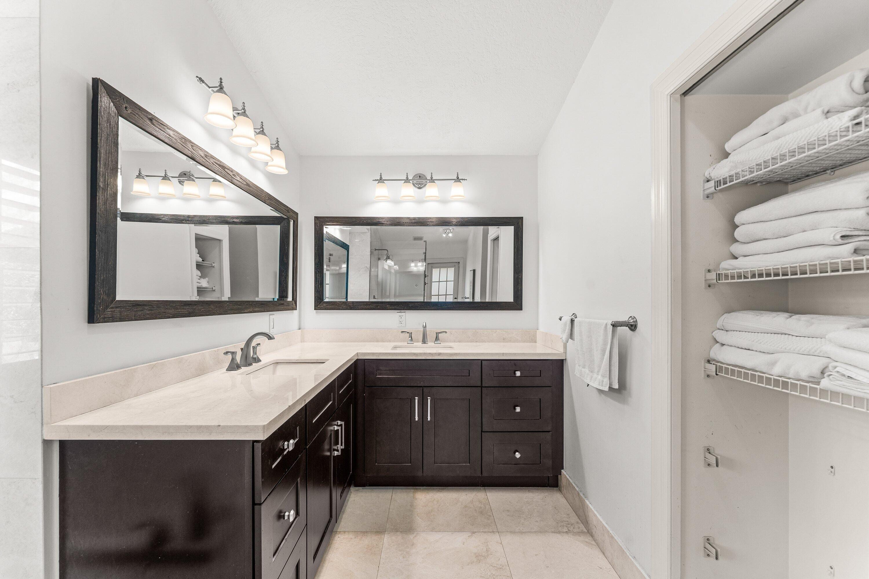 SHERWOOD PARK - Residential Lease