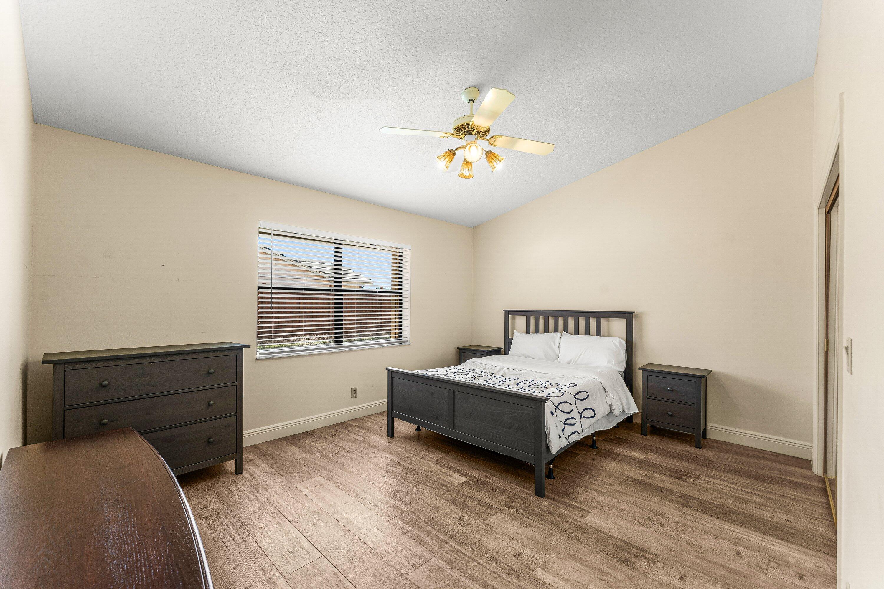 SHERWOOD PARK - Residential Lease