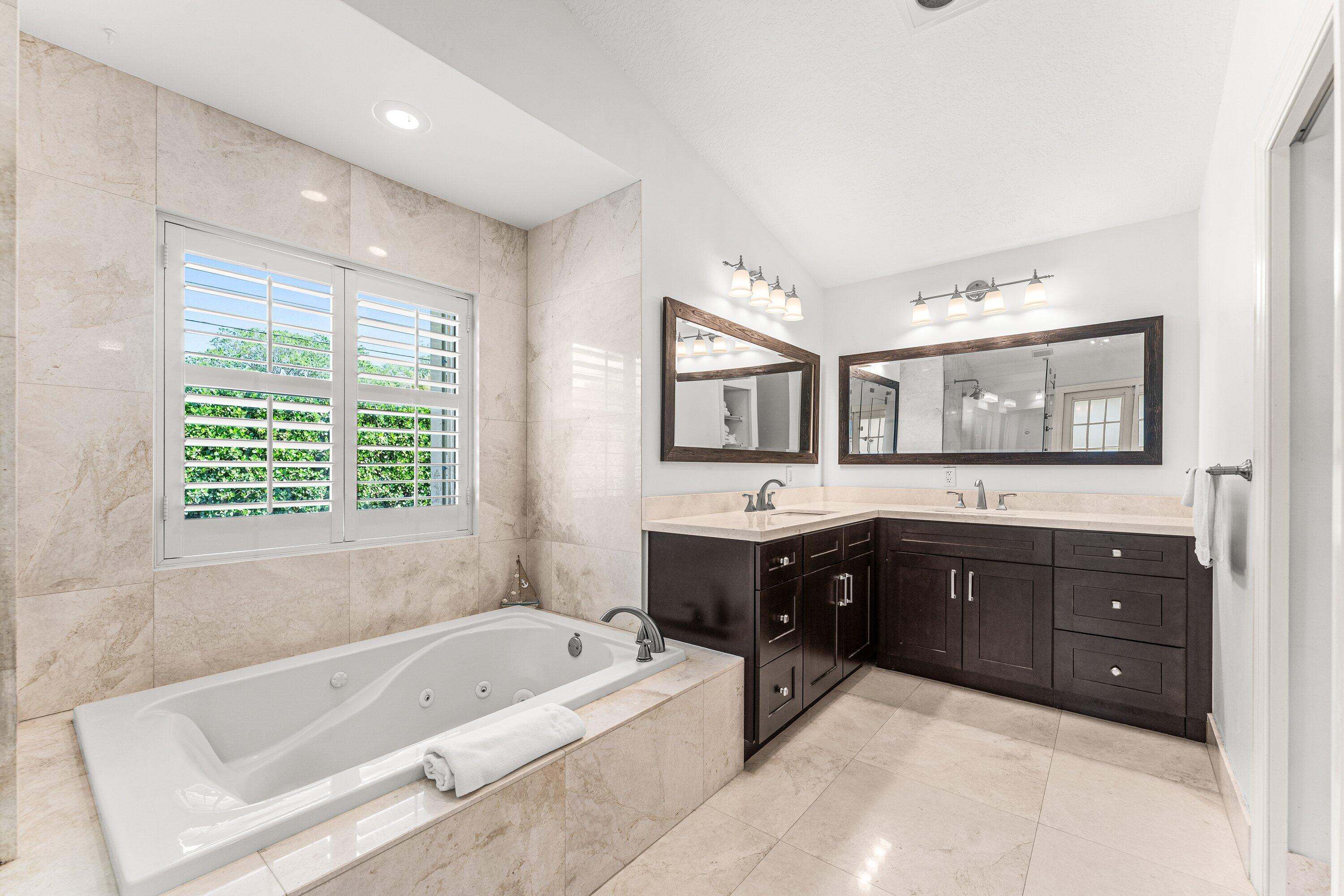 SHERWOOD PARK - Residential Lease