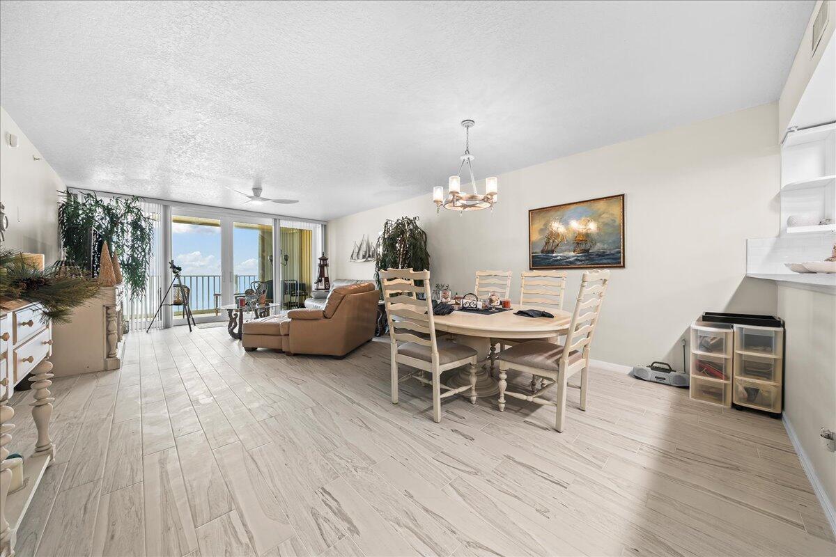 LANTANA OCEANFRONT - Residential
