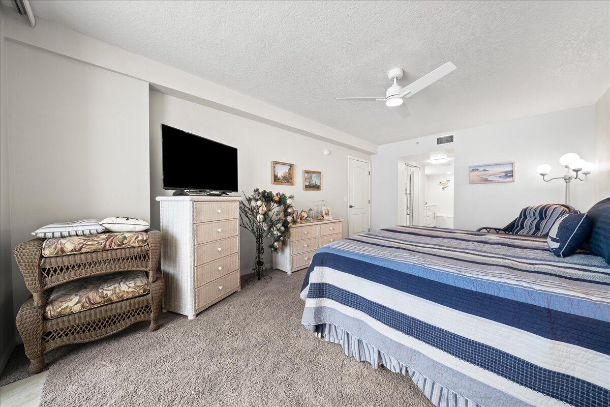 LANTANA OCEANFRONT - Residential