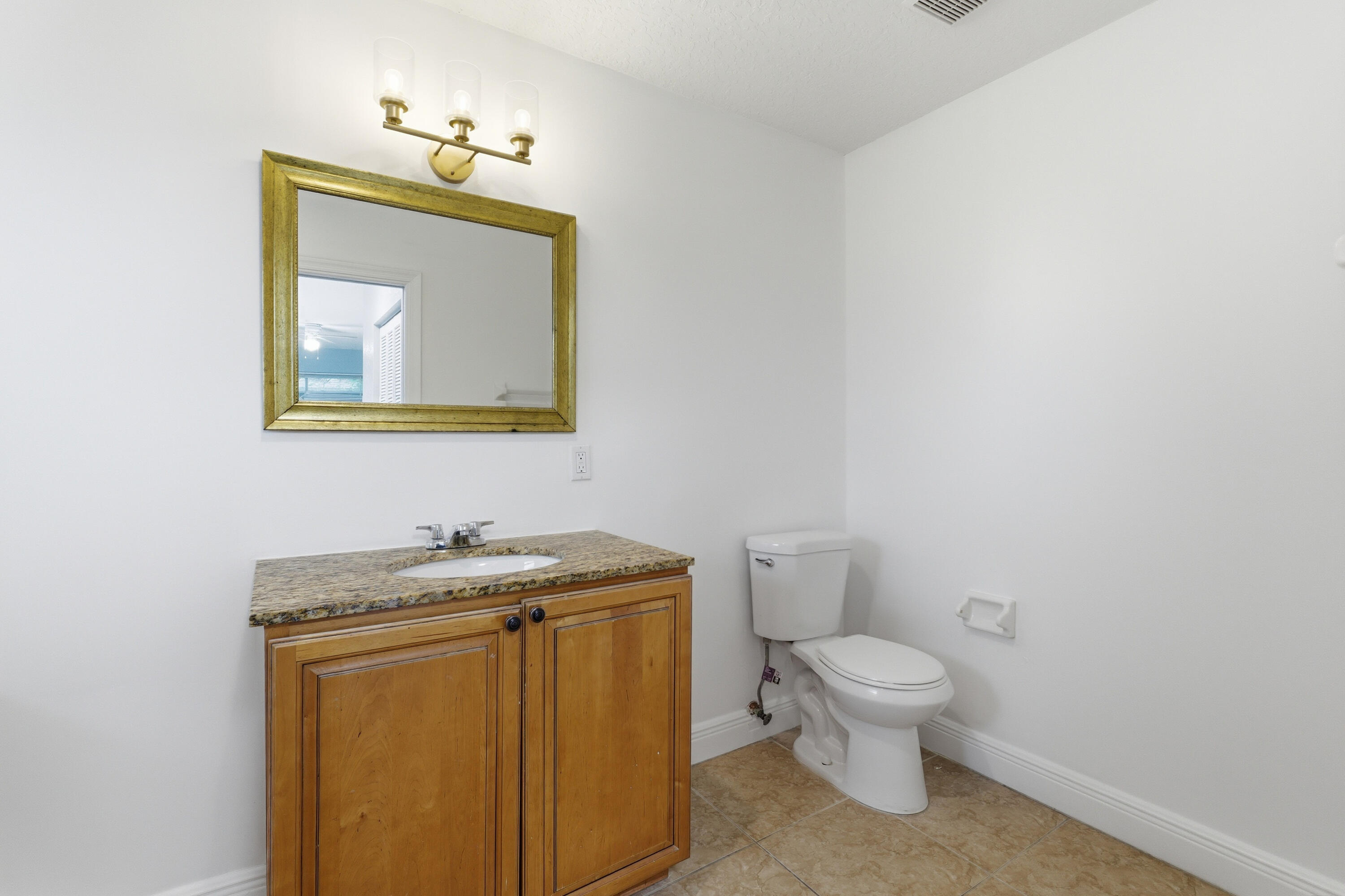 SUGAR POND MANOR OF WELLINGTON - Residential Lease