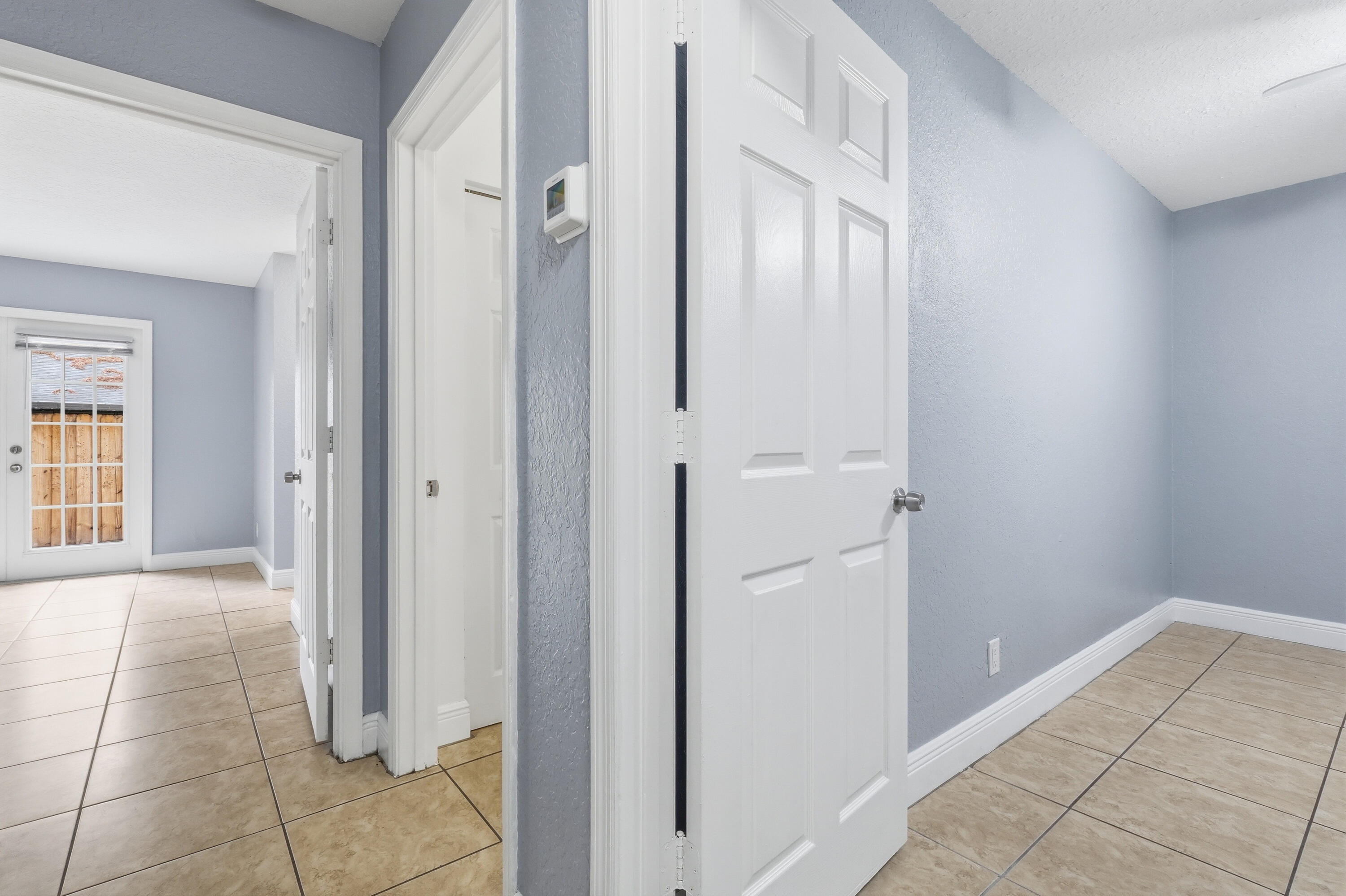 SUGAR POND MANOR OF WELLINGTON - Residential Lease