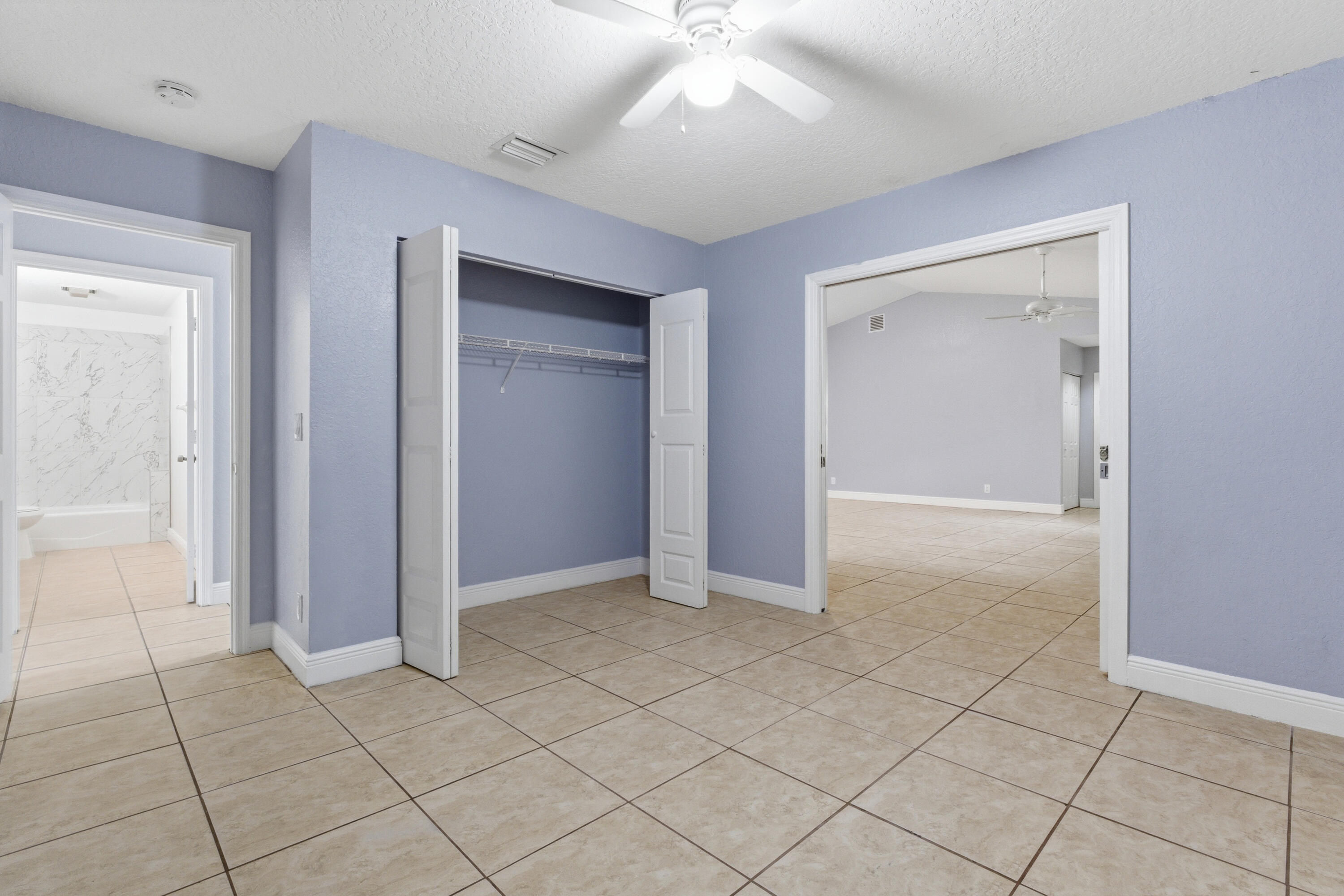 SUGAR POND MANOR OF WELLINGTON - Residential Lease