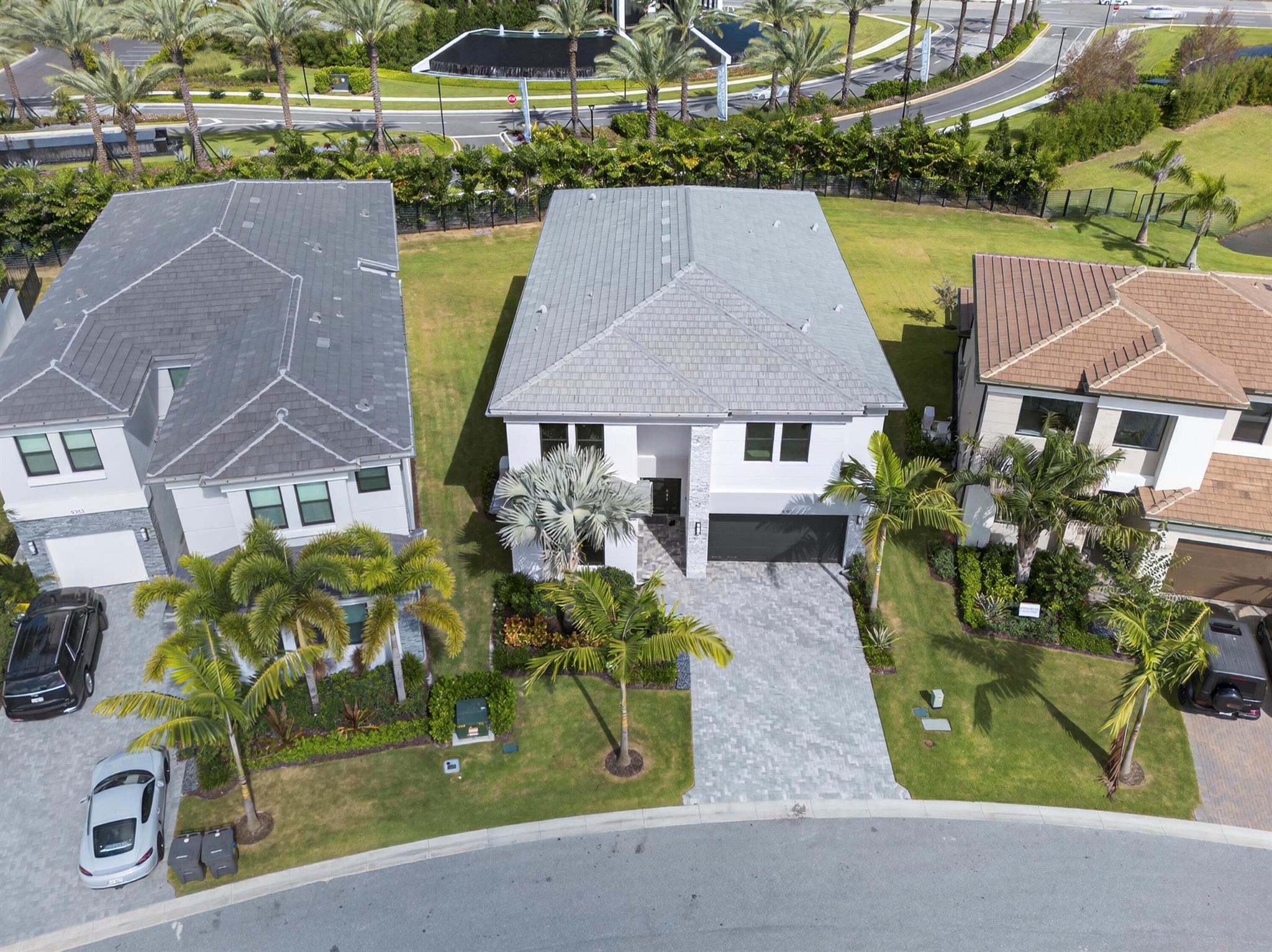 LOTUS EDGE JOHNS WEST PUD - Residential Lease