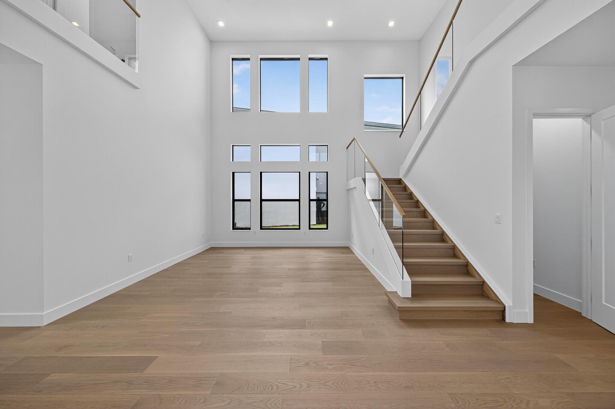 LOTUS EDGE JOHNS WEST PUD - Residential Lease