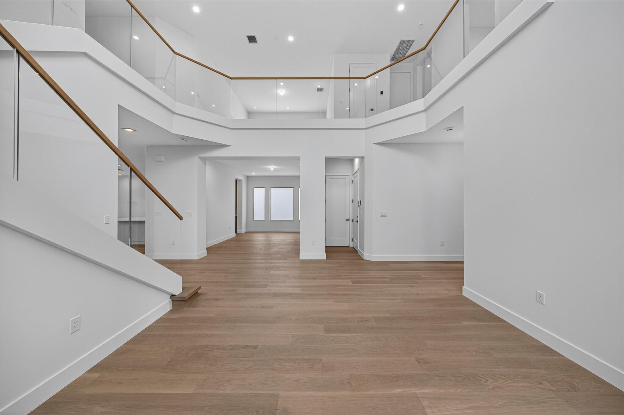 LOTUS EDGE JOHNS WEST PUD - Residential Lease
