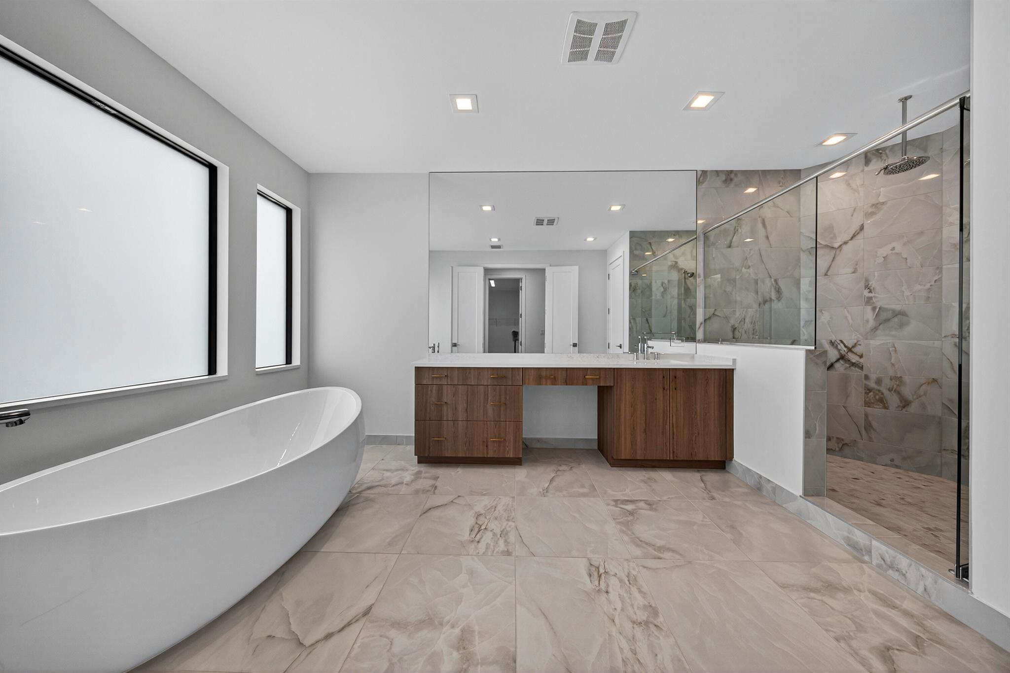 LOTUS EDGE JOHNS WEST PUD - Residential Lease