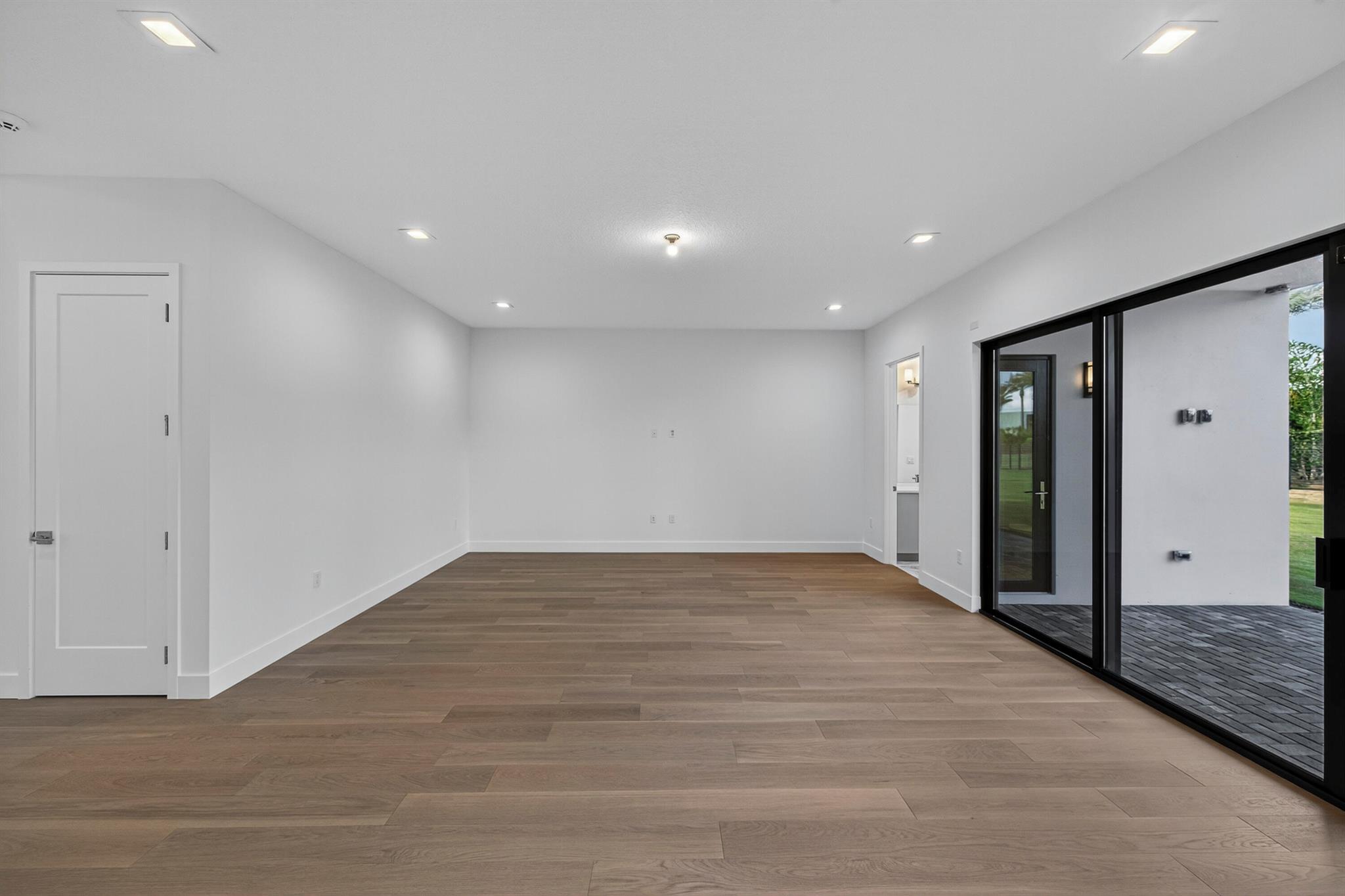 LOTUS EDGE JOHNS WEST PUD - Residential Lease