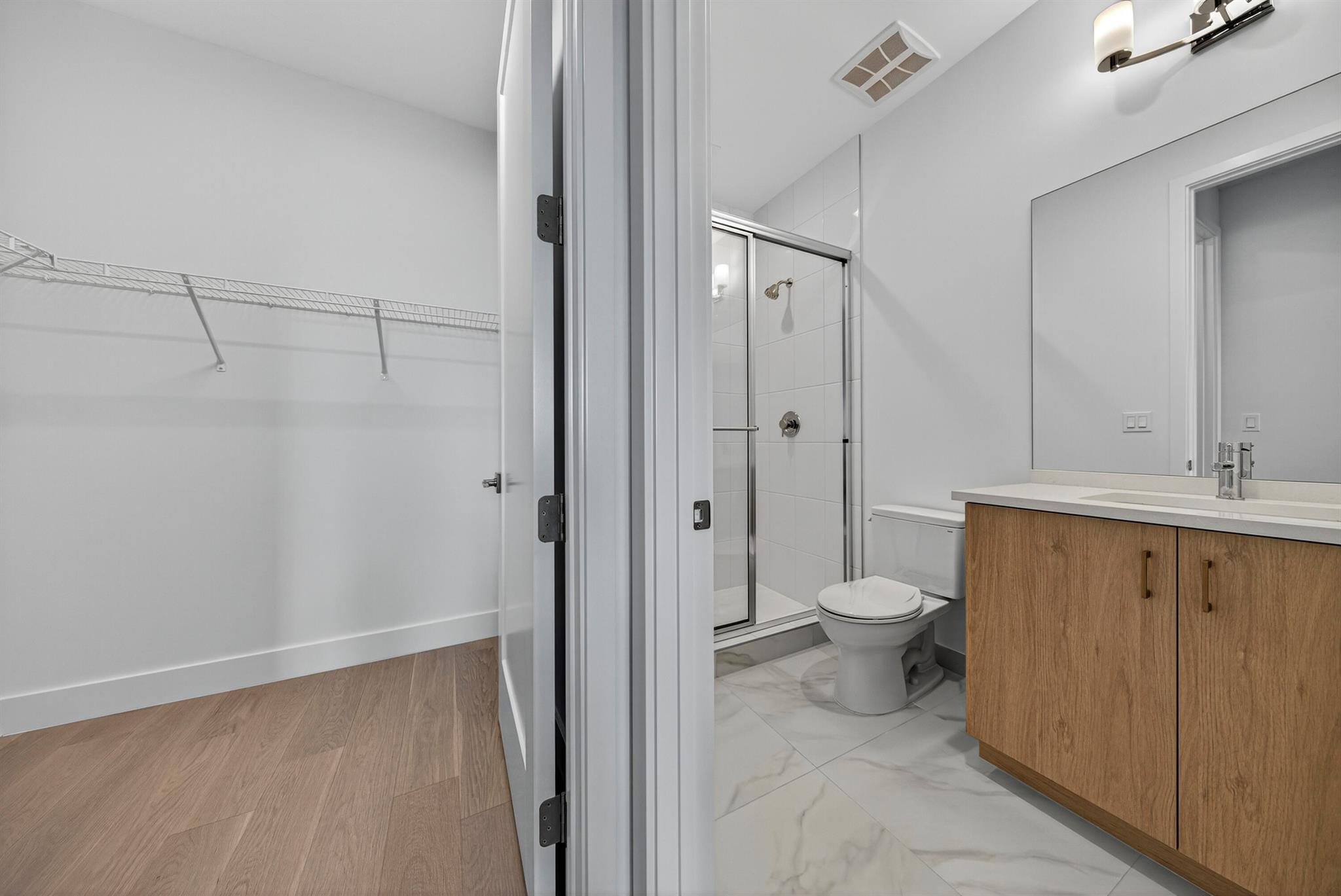 LOTUS EDGE JOHNS WEST PUD - Residential Lease