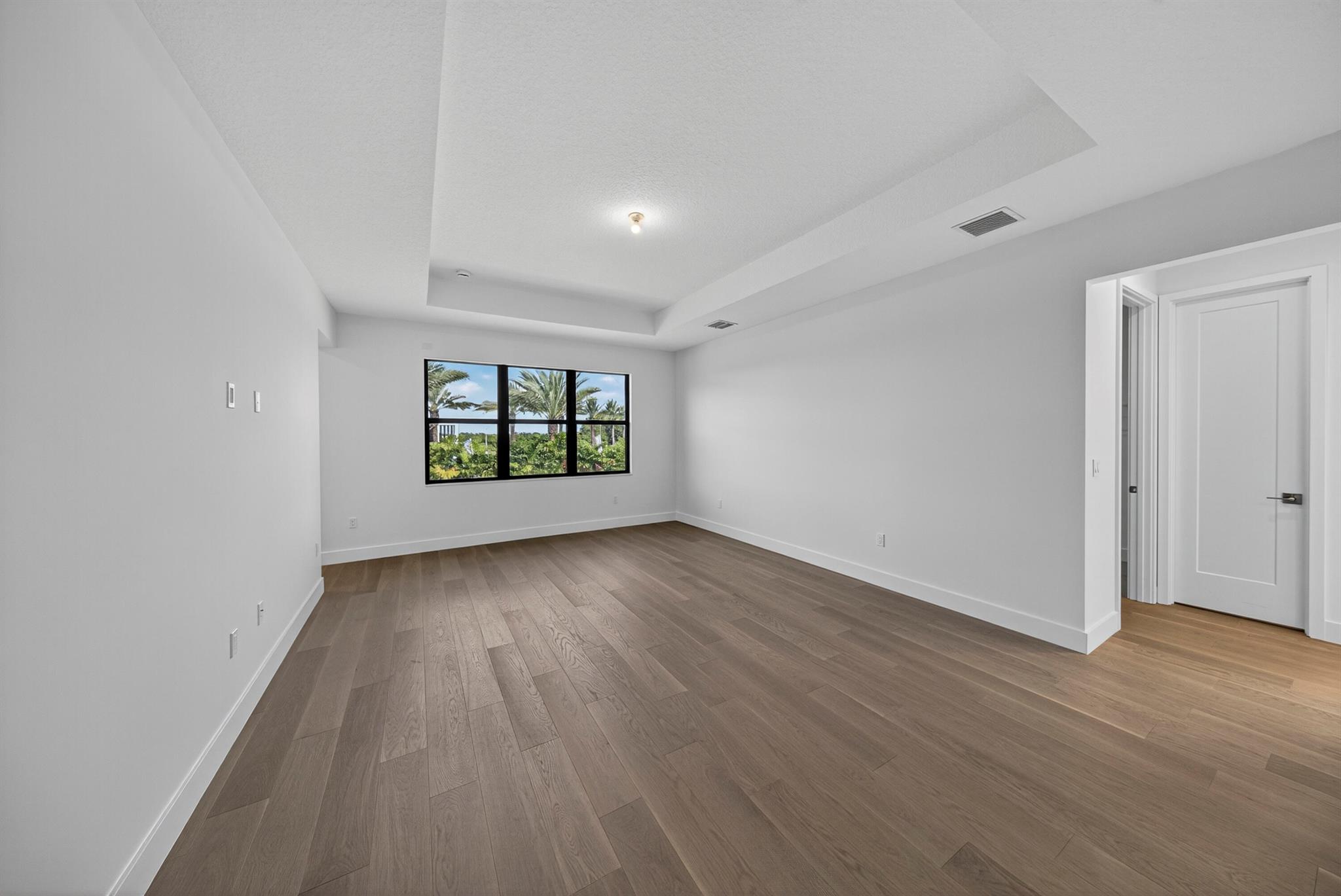 LOTUS EDGE JOHNS WEST PUD - Residential Lease