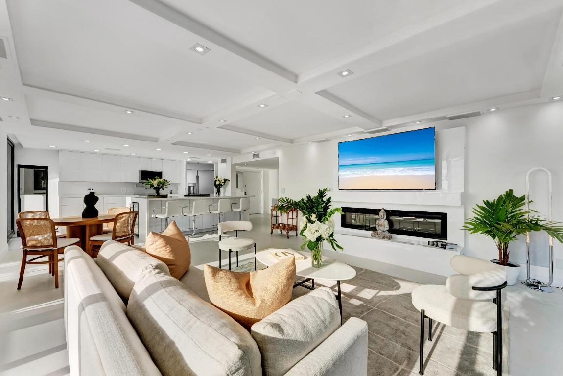 THIRTY-THREE SIXTY CONDO - Residential