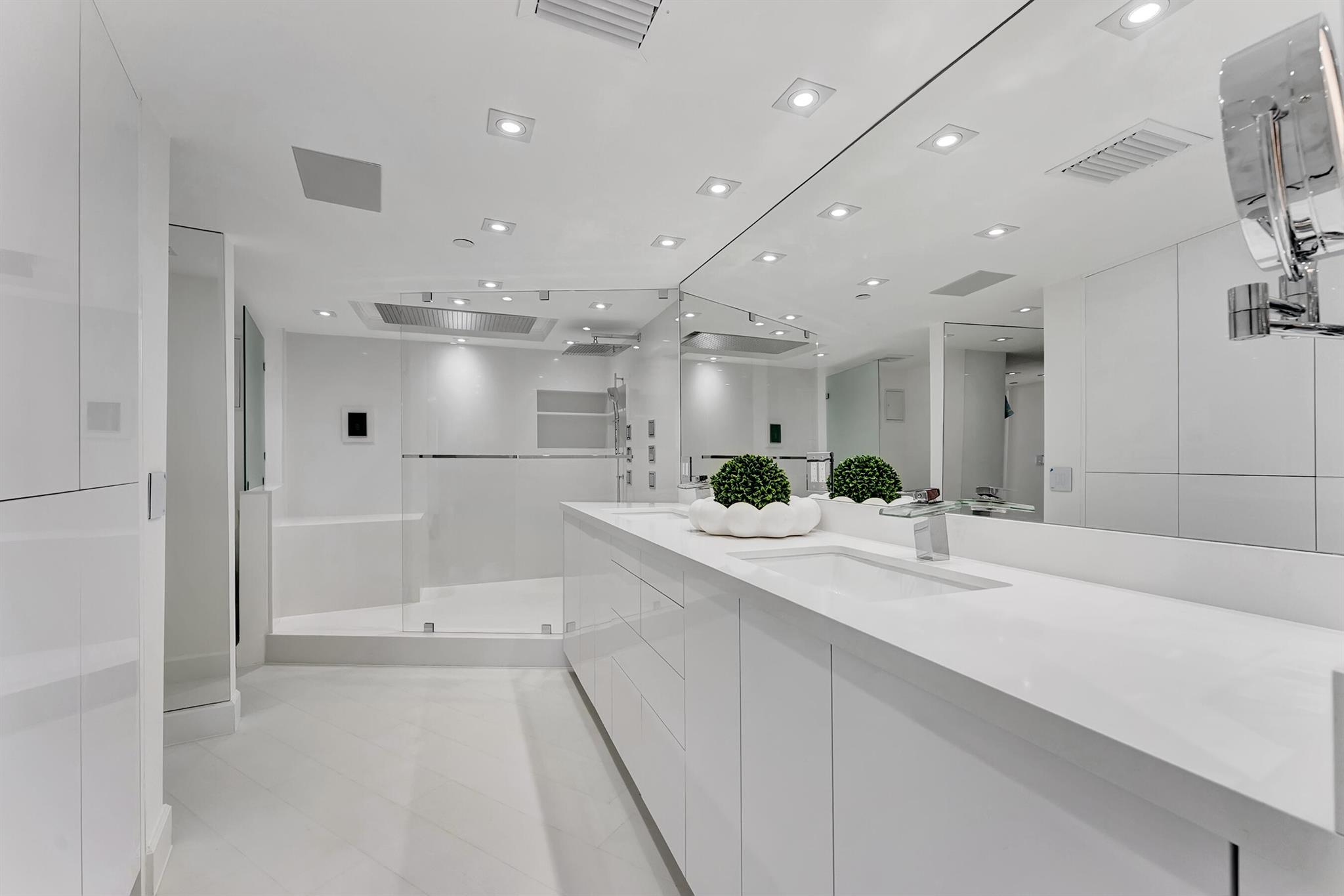 THIRTY-THREE SIXTY CONDO - Residential