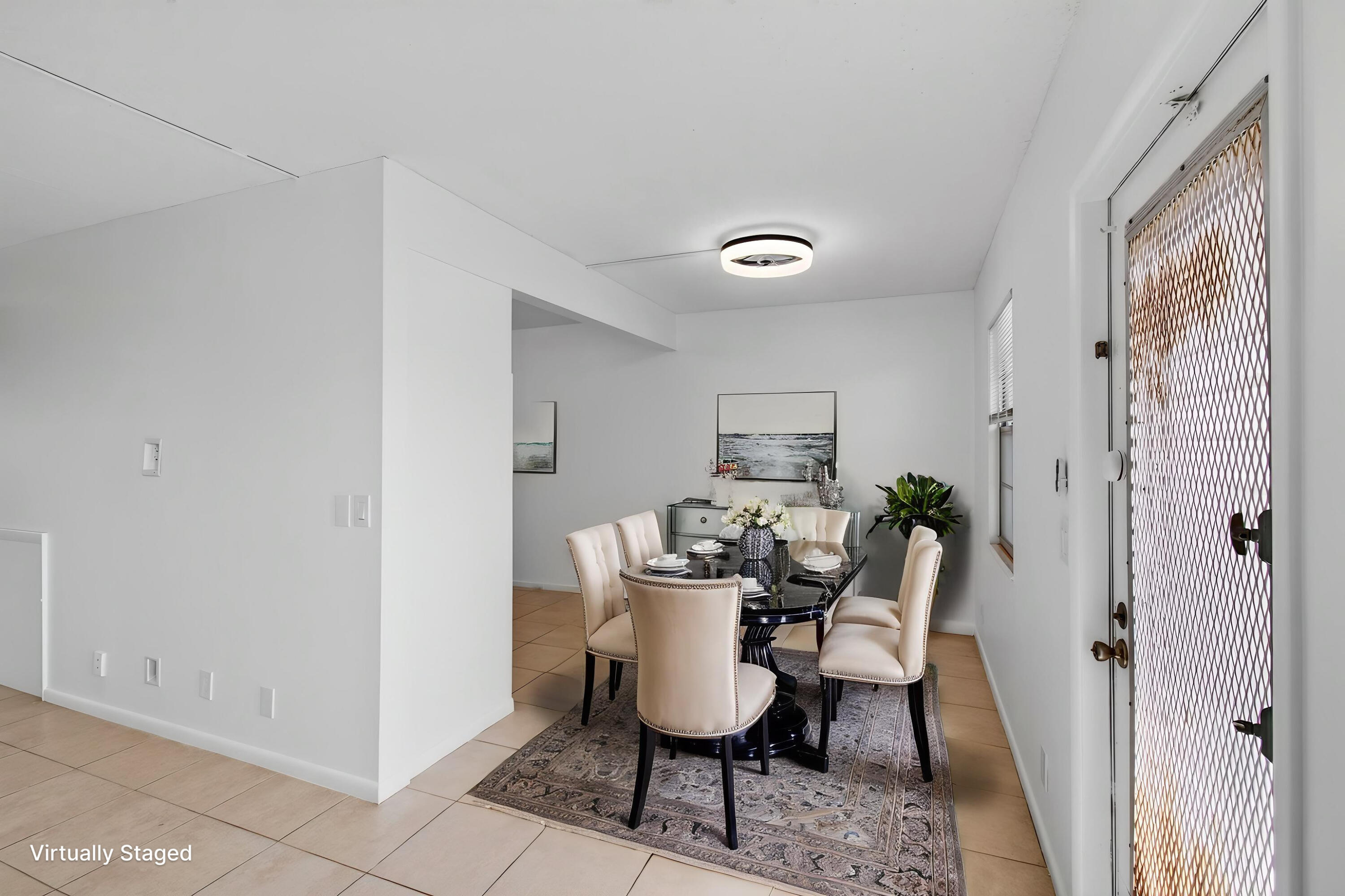 4028 Hythe B, Boca Raton, FL, 33434/$135,000 4 4028 Hythe B
