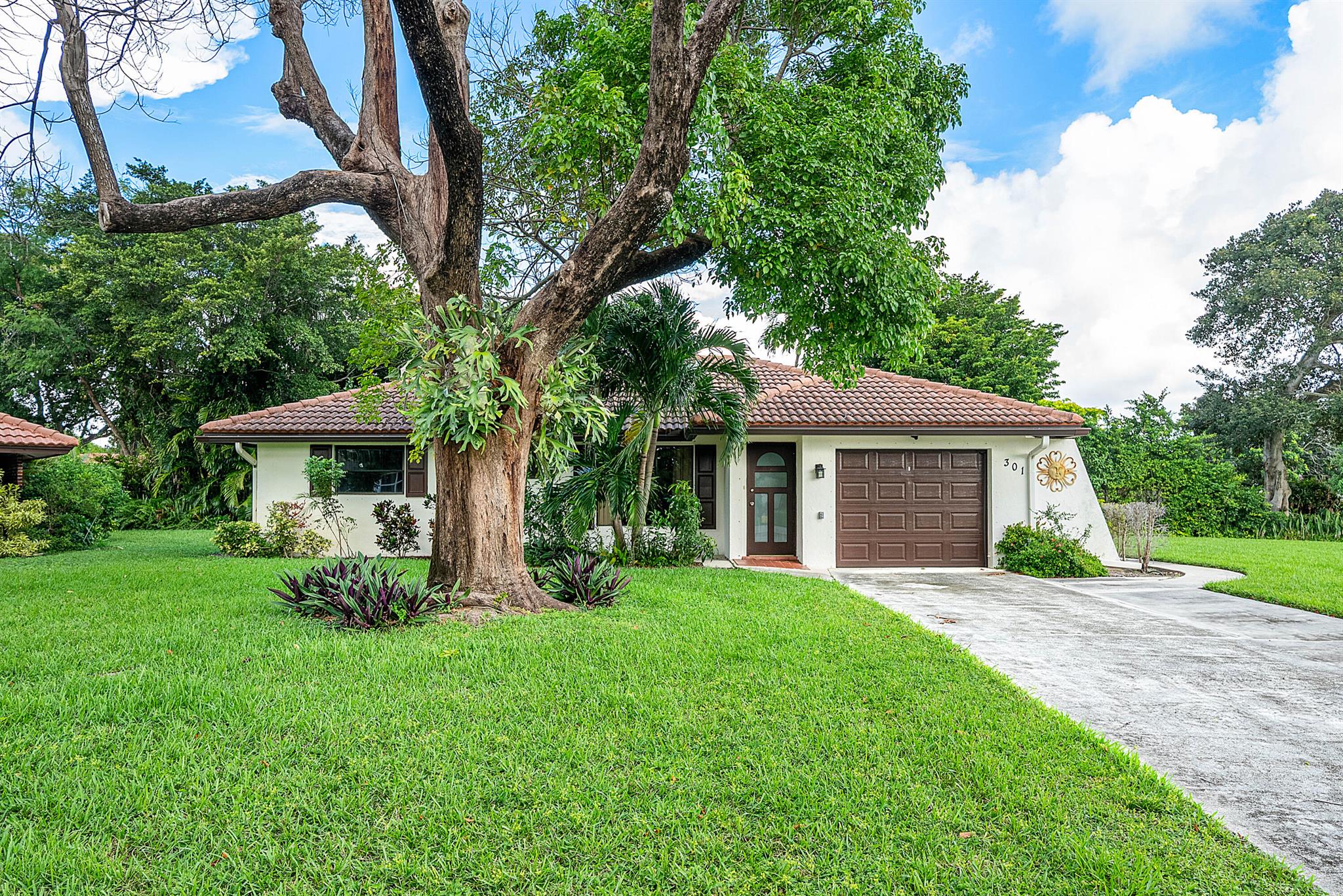View photos, virtual tours, details... 301 NW 42nd Street