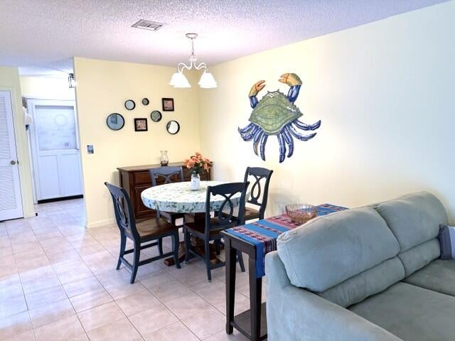1216 S S Lakes End Drive Apt D