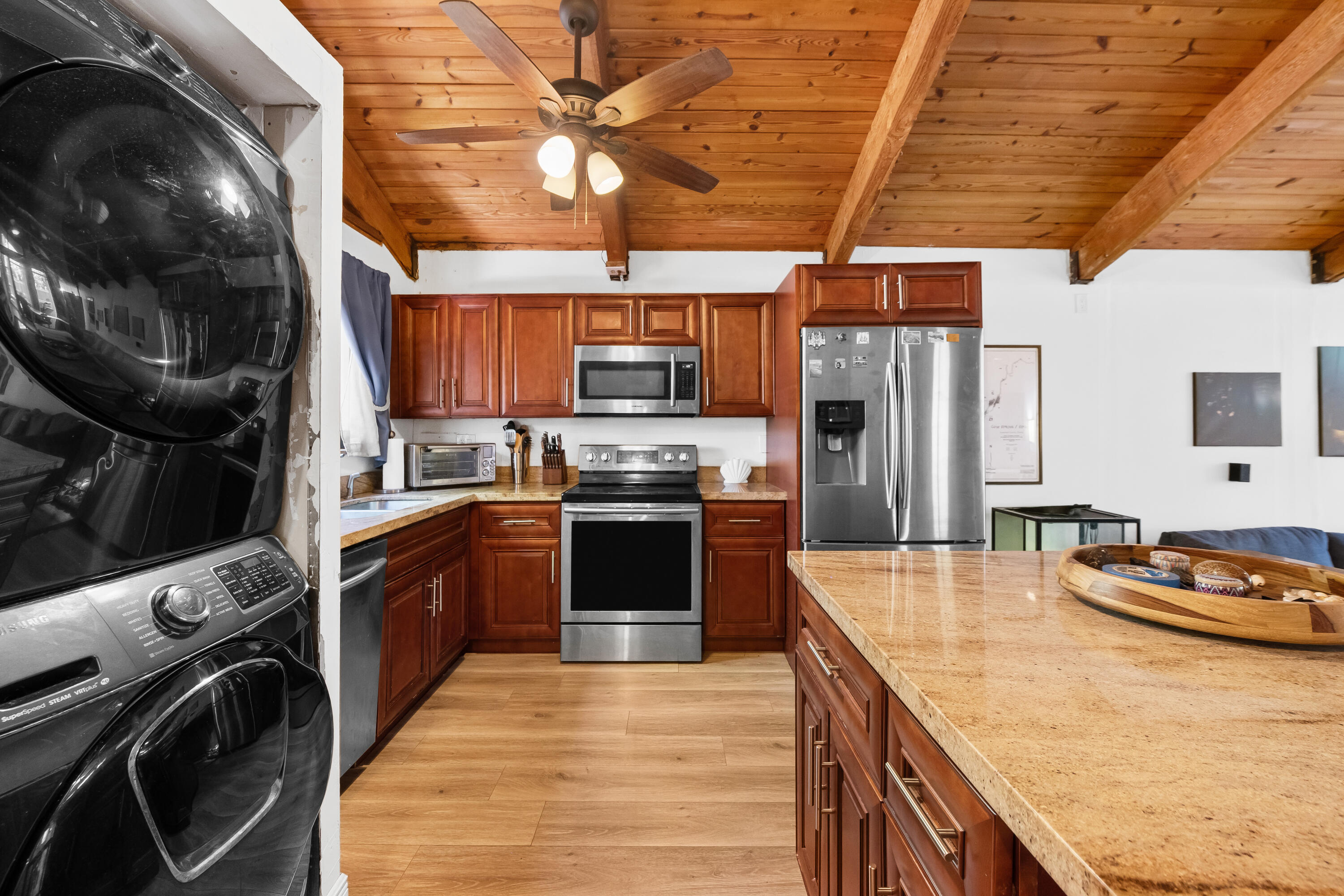 PALM-AIRE VILLAGE 4TH SECTION - Residential