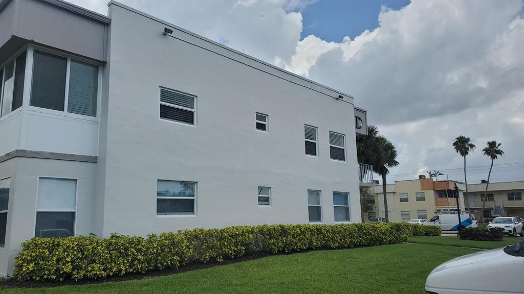 KINGS POINT NORMANDY COND - Residential Lease