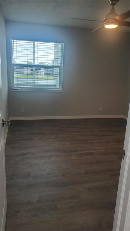 KINGS POINT NORMANDY COND - Residential Lease