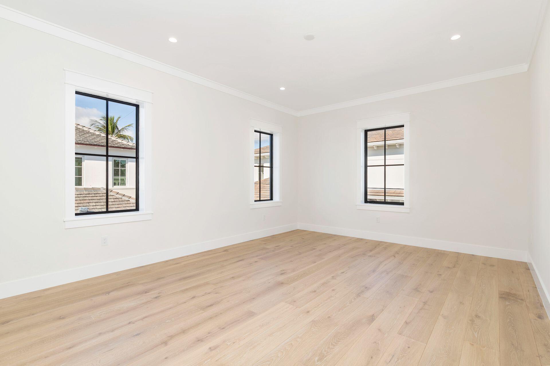 EL CID COURT IN - Residential