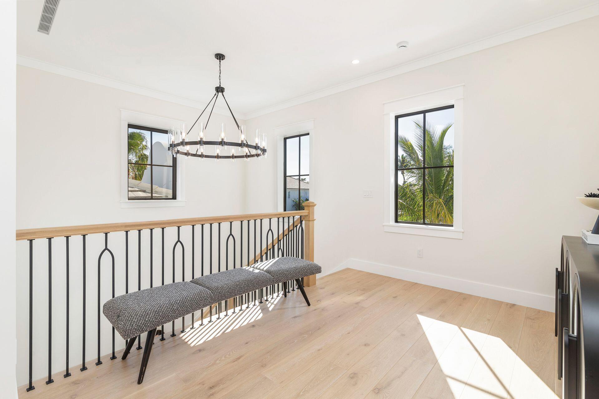 EL CID COURT IN - Residential