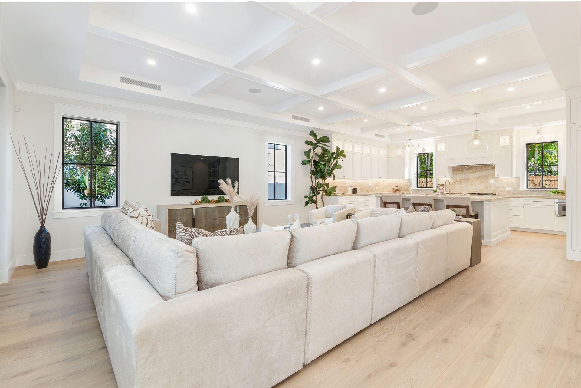 315 Avila Road