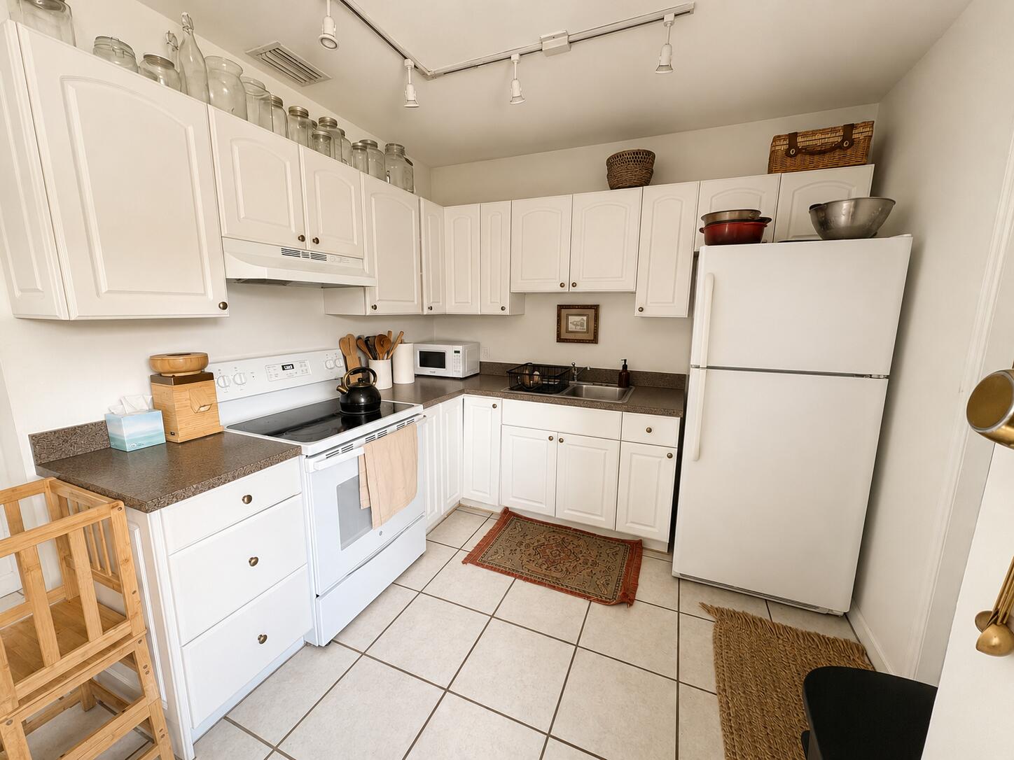 818 Glenridge Drive