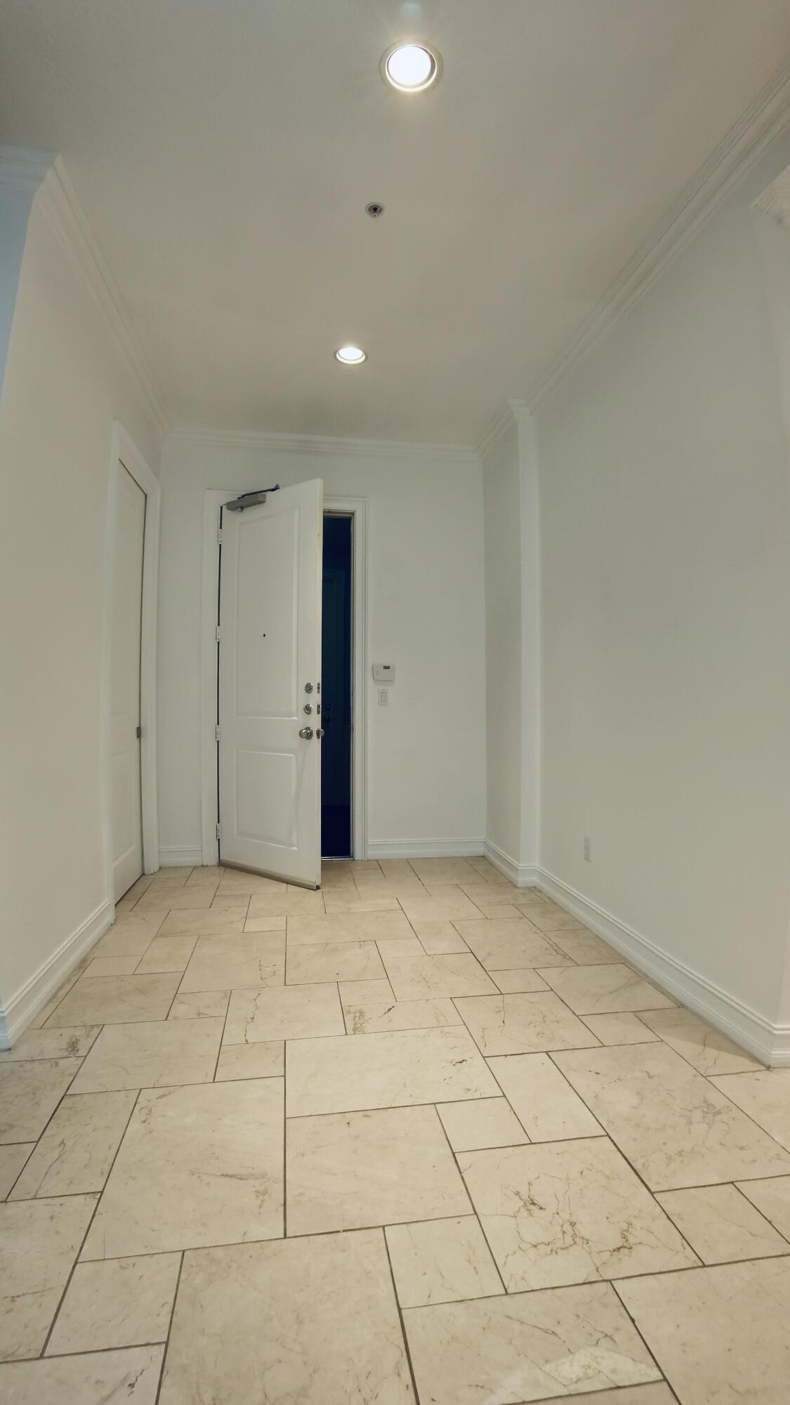 ROYAL ATLANTIC IN DELRAY - Residential Lease