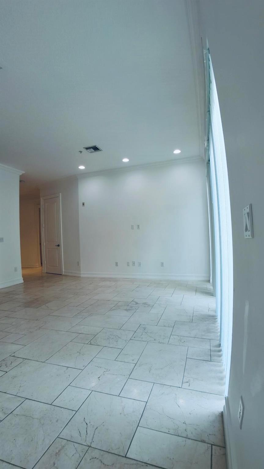 ROYAL ATLANTIC IN DELRAY - Residential Lease