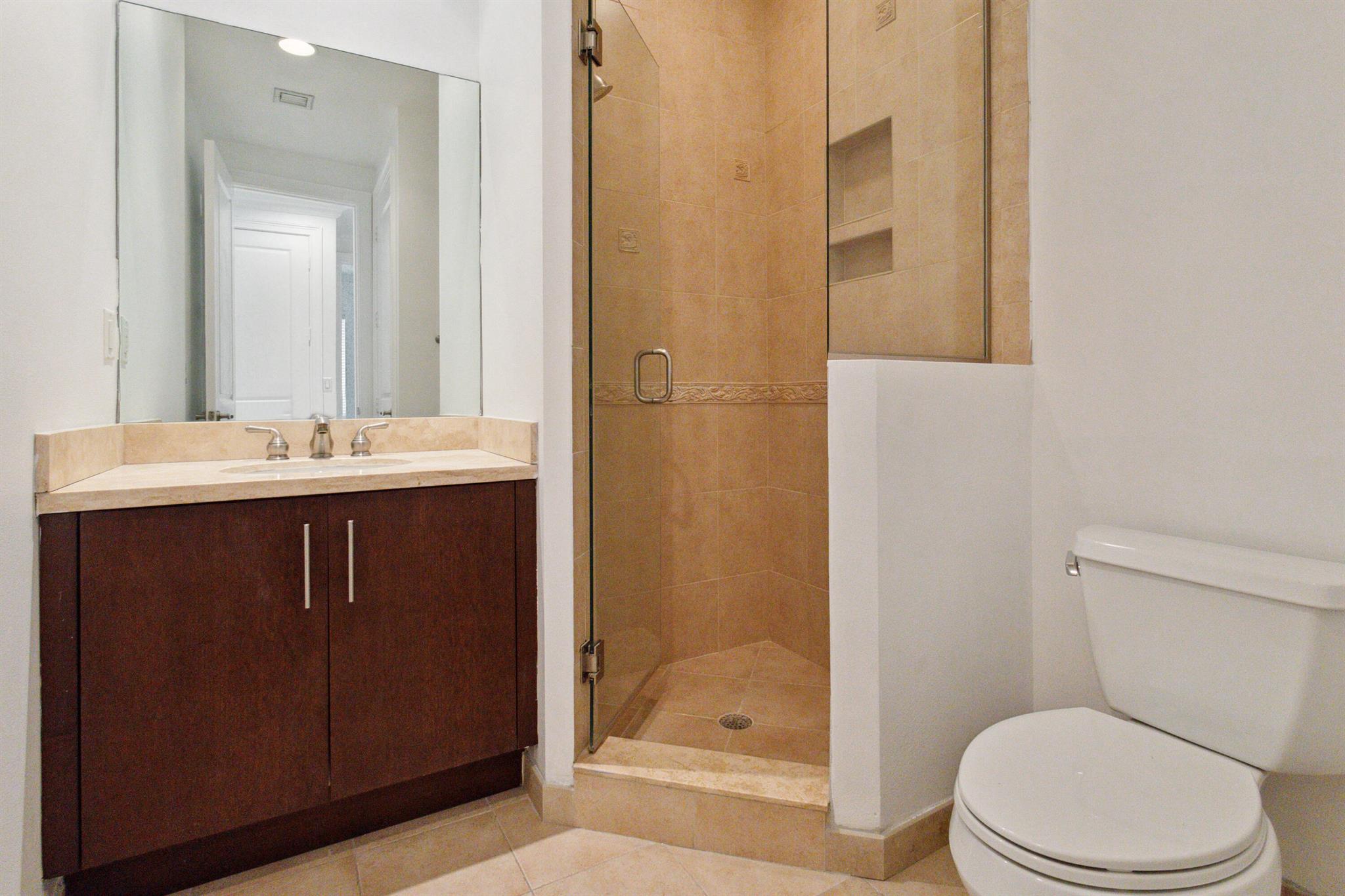 ROYAL ATLANTIC IN DELRAY - Residential Lease