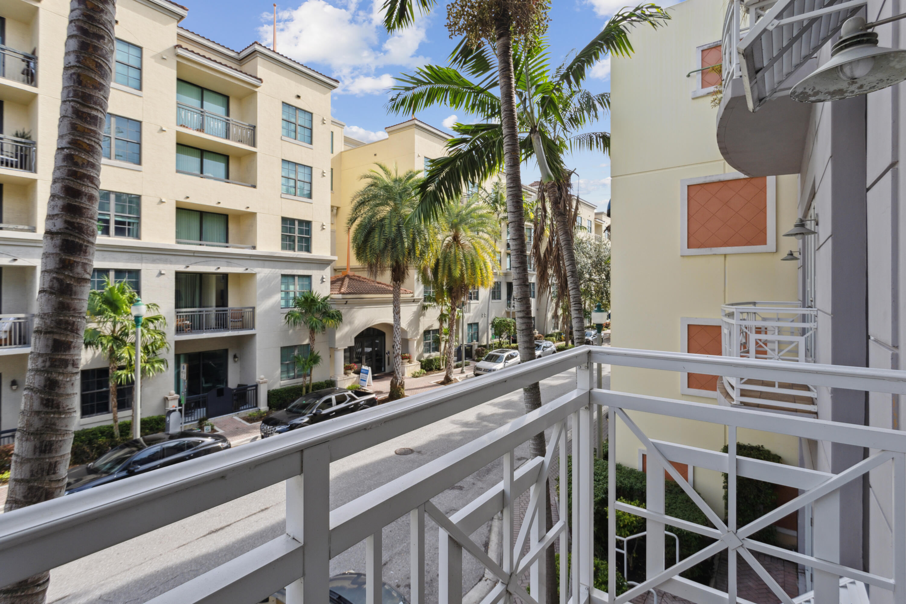 ROYAL ATLANTIC IN DELRAY - Residential Lease