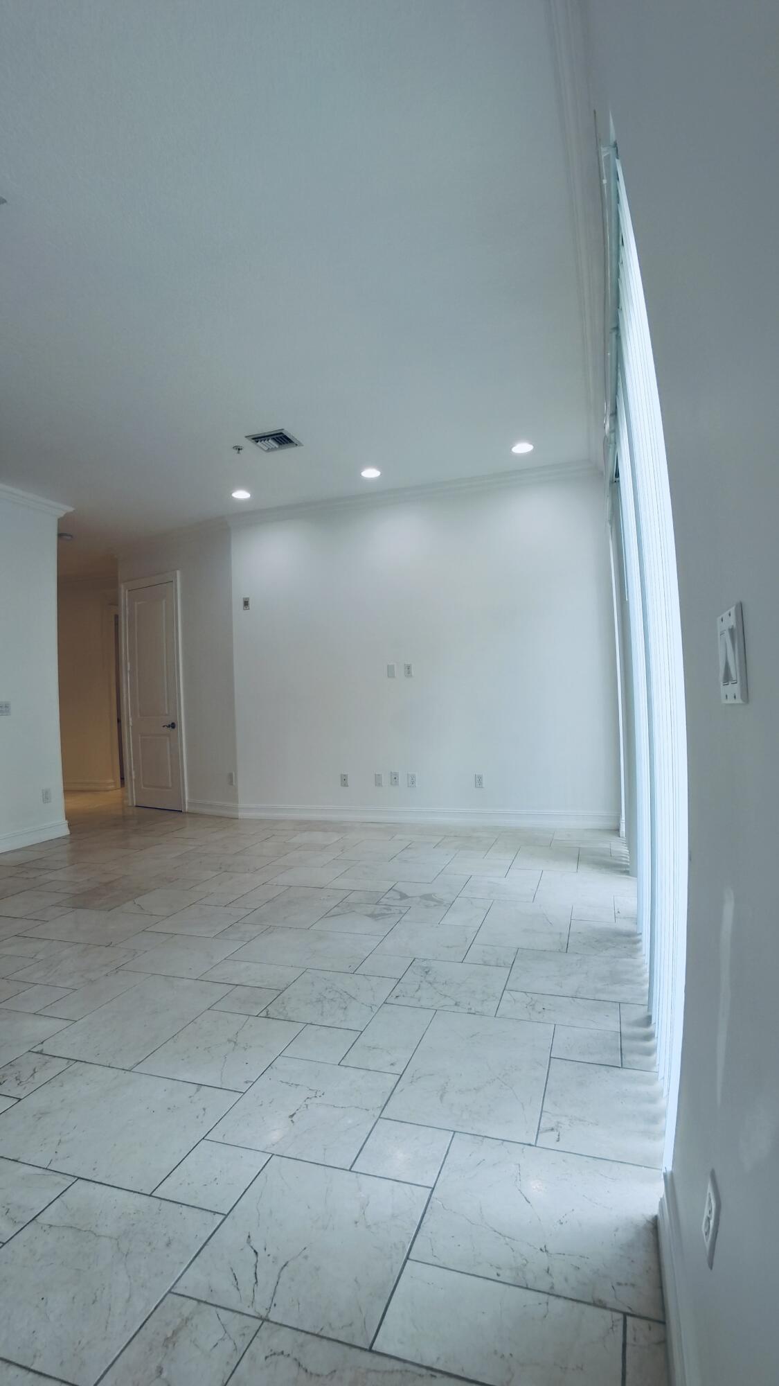 ROYAL ATLANTIC IN DELRAY - Residential Lease