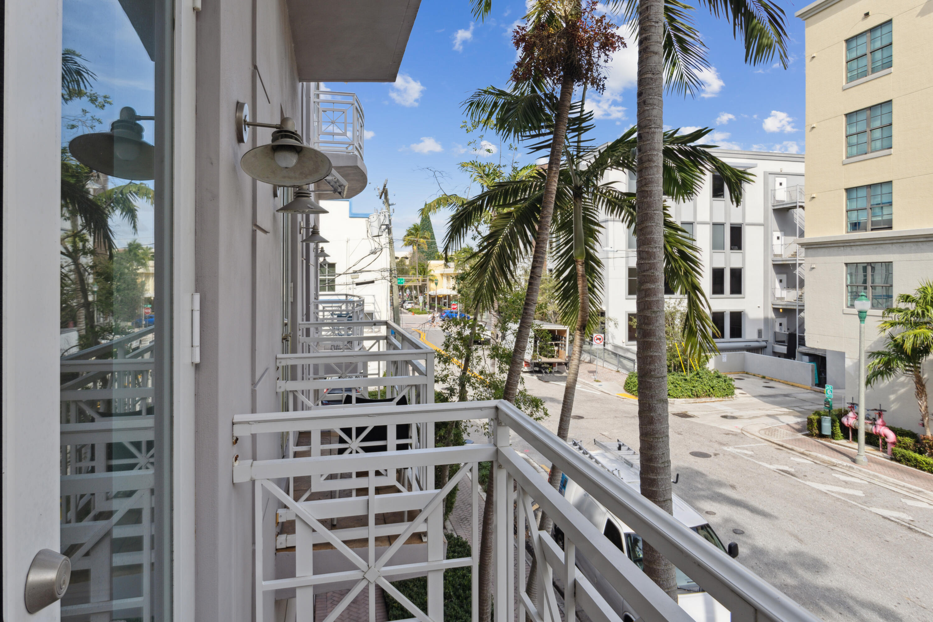 ROYAL ATLANTIC IN DELRAY - Residential Lease