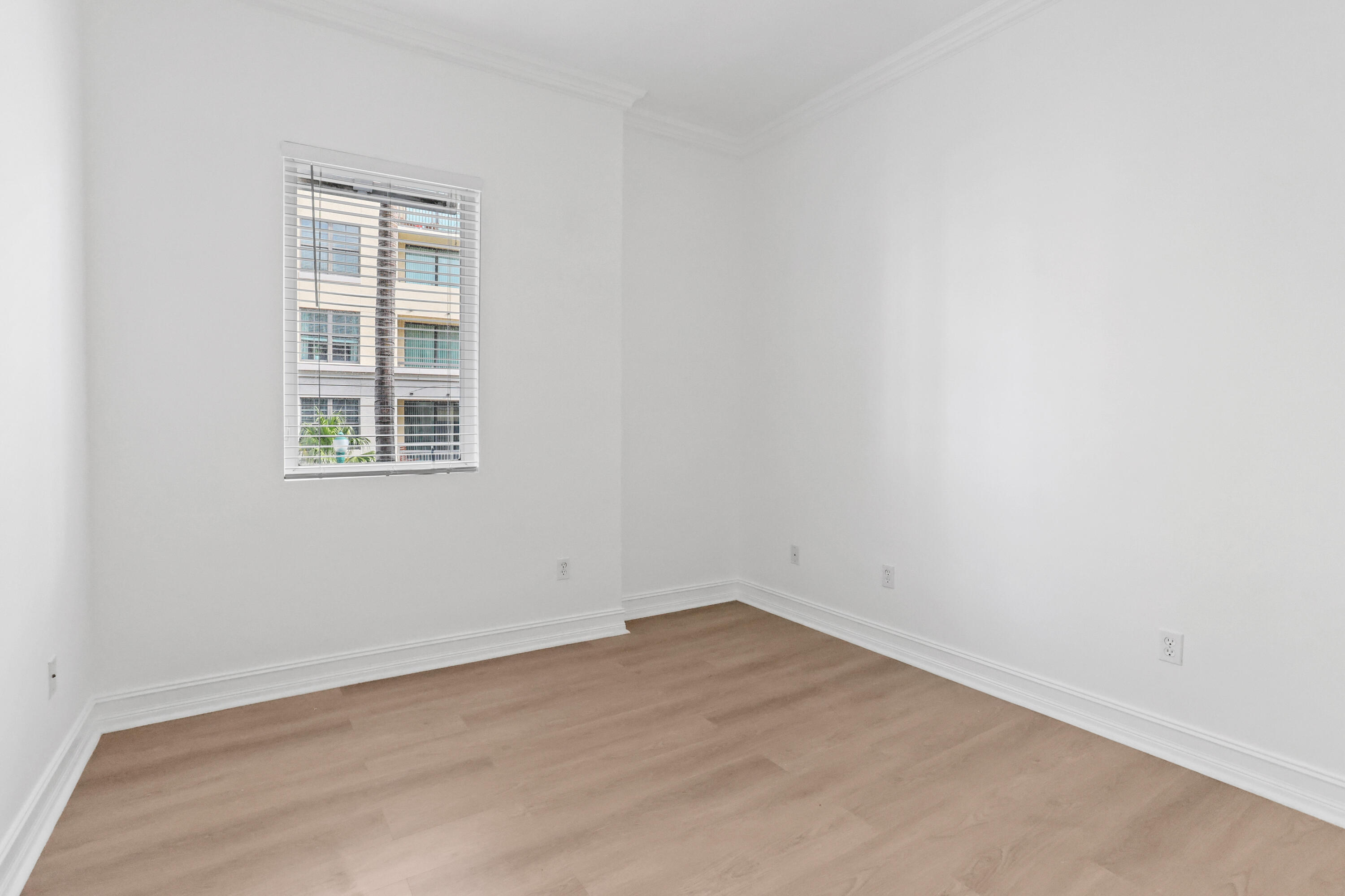 ROYAL ATLANTIC IN DELRAY - Residential Lease