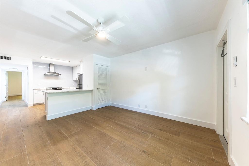 Photo of 530 S Federal Highway #11, Fort Lauderdale, FL 33301 (MLS # F10513987)