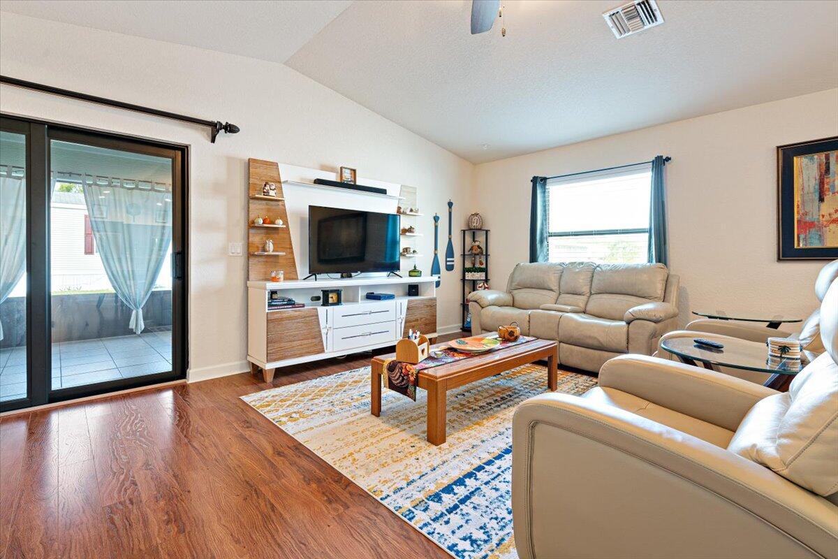 Spanish Lakes One - Residential