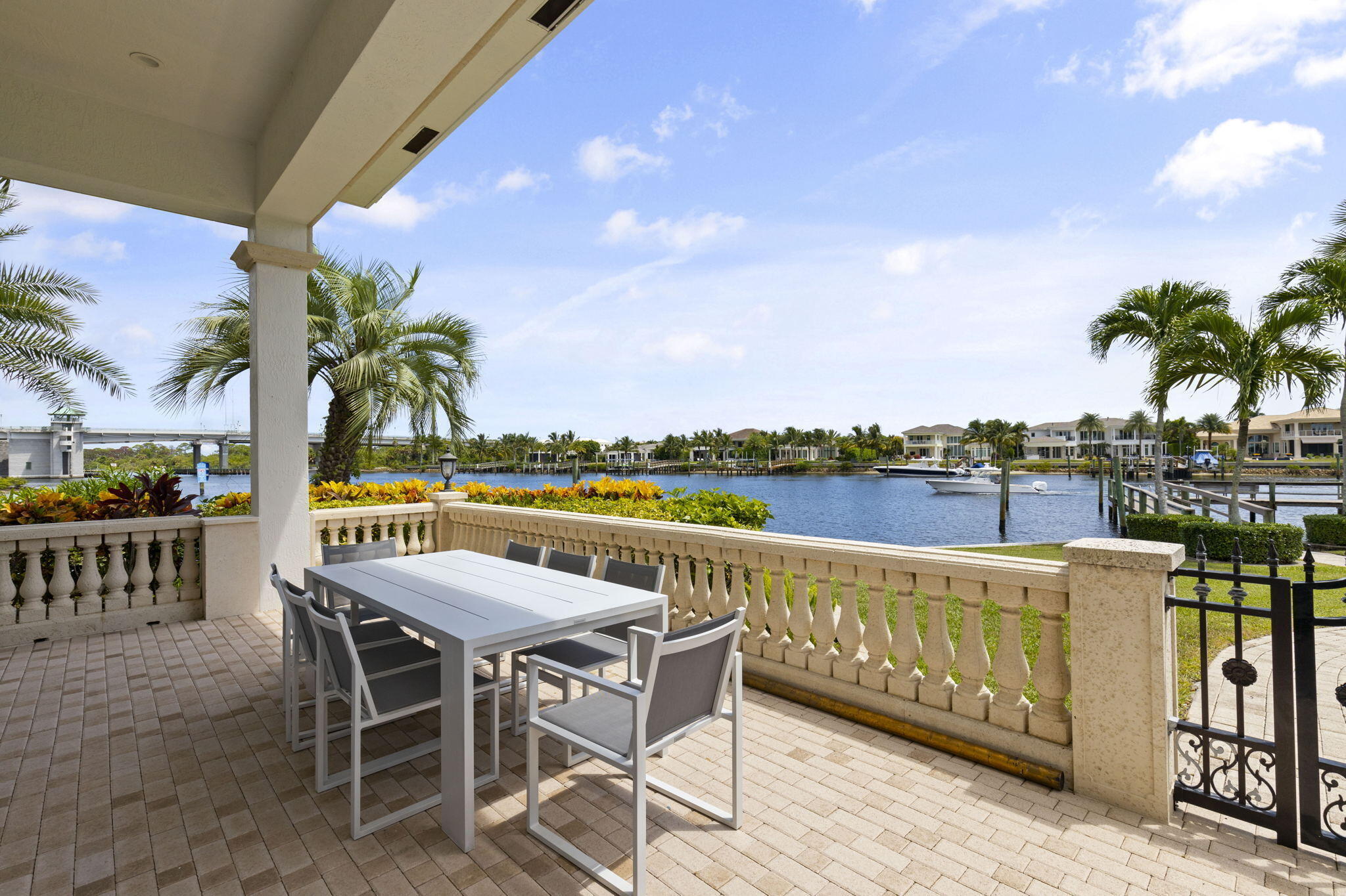 SNOOK HOLE - Residential